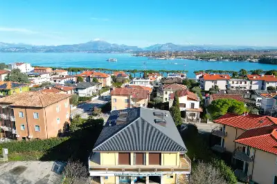 Casa in vendita, Viale della Repubblica, Peschiera del Garda