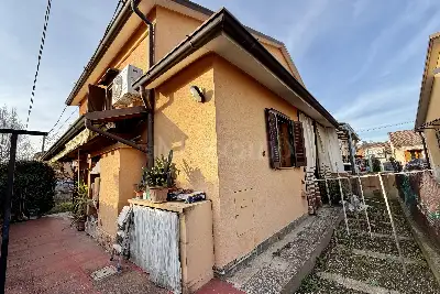 Villa Bifamiliare in vendita, Quartiere G. C. Abba Traversa Sesta, Brescia