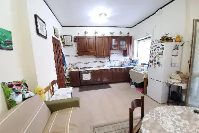 Casa in vendita, Via Montevideo, Pomezia