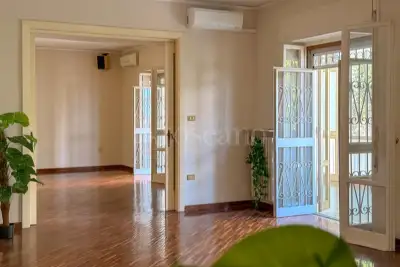 Casa in vendita, Via Alessandro Manzoni, Napoli