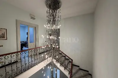 Palazzo in vendita, Via Casalmonferrato, Roma