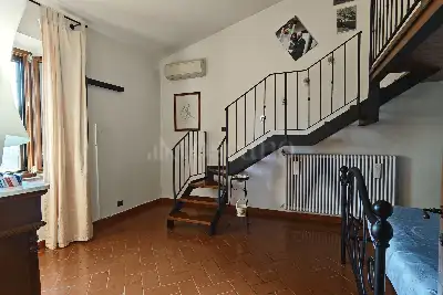 Casale in vendita, Strada di  Barigiano, Sovicille