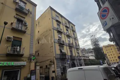 Attività Commerciale in vendita, Via Consalvo, Napoli