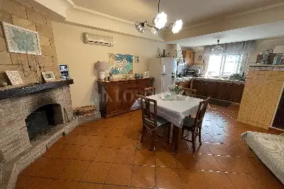 Villa Bifamiliare in vendita, Via Carlo Levi, Palermo