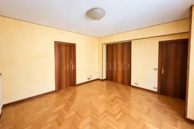 Casa in vendita, Via Carmelitani Scalzi, Verona