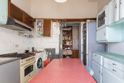 Casa in vendita, Via Antonio Bazzini, Milano