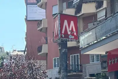 Negozio in vendita, Via Aurelia, Roma