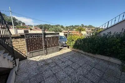 Villino a Schiera in vendita, Via Solarussa, Fiumicino