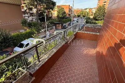 Villino a Schiera in vendita, Via degli Ossoli, Roma