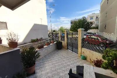 Casa in vendita, Via Francesco Scarafile, Latiano