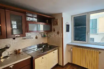 Casa in affitto, Via Guglielmo Melisurgo, Napoli