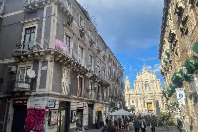 Casa in vendita, Via Giuseppe Garibaldi , Catania