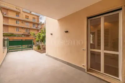 Casa in vendita, Via Lucilio, Roma