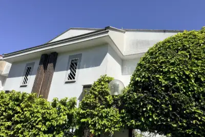 Villino a Schiera in vendita, Via Mar della Cina, Roma