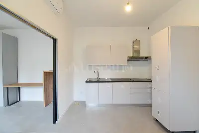 Casa in vendita, Via Luigi Dottesio, Como