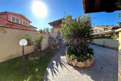 Villa in vendita, Via Anterivo, Roma