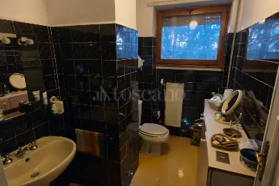 Villino a Schiera in vendita, Via Calosso, Roma