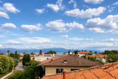 Villa in vendita, Via Giuseppe di Vittorio, Sirmione