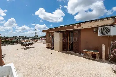 Mansarda in vendita, Via Edoardo Maragliano, Roma
