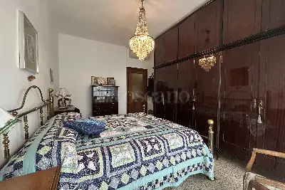 Casa in vendita, Via San Vigilio, Milano