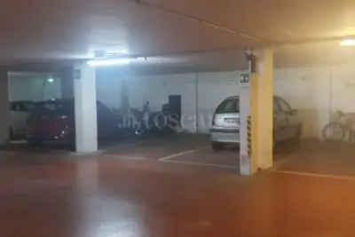 Posto Auto in vendita, Largo Piero Bargellini, Roma