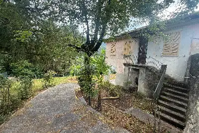 Casa Indipendente in vendita, Via Roma, Dizzasco