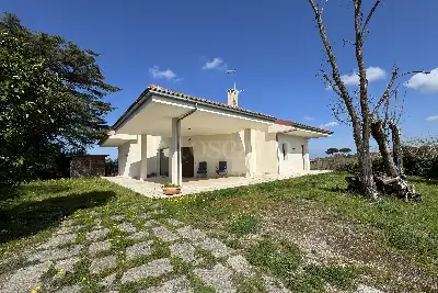 Villa in vendita, Via Di Quarto Rubbie, Roma