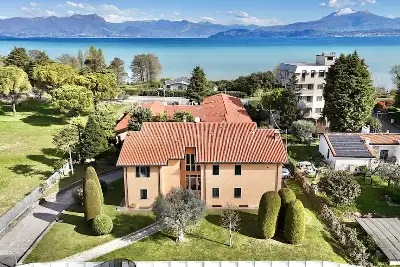 Casa in vendita, Via Lugana, Peschiera del Garda