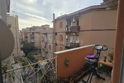 Casa in vendita, Via dei Monti di Primavalle , Roma