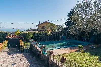 Villa in vendita, Via Lucio Piccolo, Zafferana Etnea