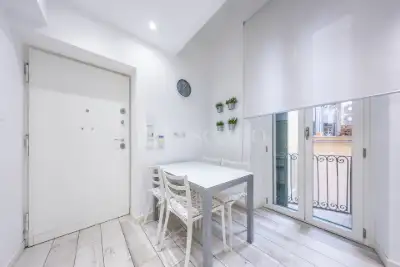 Casa in vendita, Via Castelfidardo, Roma