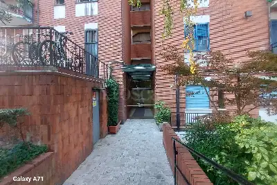 Casa in vendita, via Vincenzo Giordano Orsini , Milano