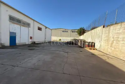 Capannone in vendita, San sperate, San Sperate