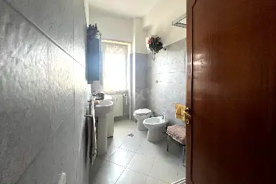 Casa in vendita, Via Enrico Bondi, Roma