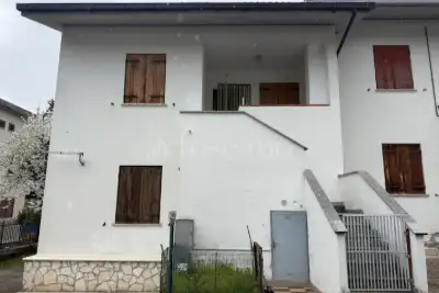 Villino a Schiera in vendita, Via Fonte Rotola, Sant'Eufemia a Maiella