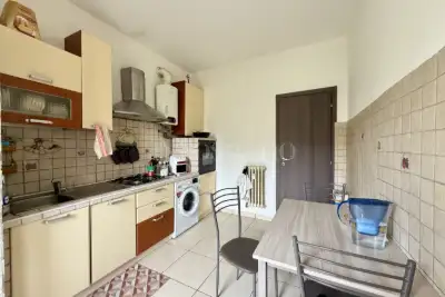 Casa in vendita, Via Angelo Inganni, Milano
