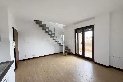 Casa in vendita, Via Salorno, Roma