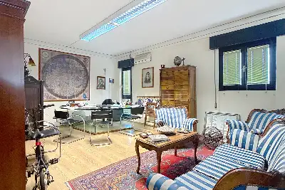 Negozio in affitto, Viale Porto Torres , Sassari