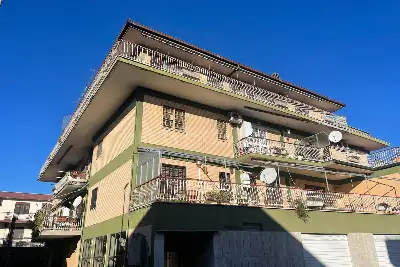 Casa in vendita, Via Cerzeto , Roma