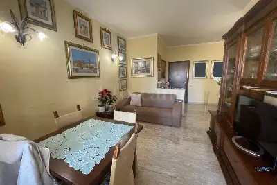Casa in vendita, Viale dei Promontori, Roma