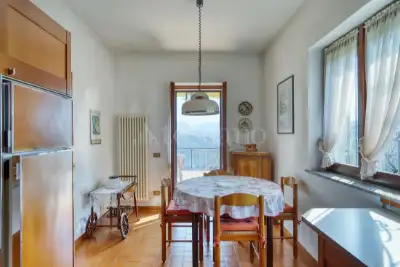 Villa Bifamiliare in vendita, Via Viconago, Cadegliano-Viconago