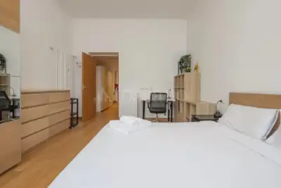 Casa in vendita, Via Ugo Bassi, Milano