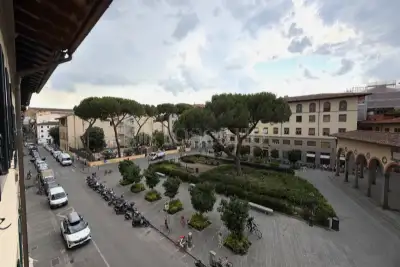Casa in vendita, Piazza dei Ciompi, Firenze