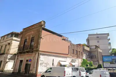 Casa in vendita, Via Correnti, Catania