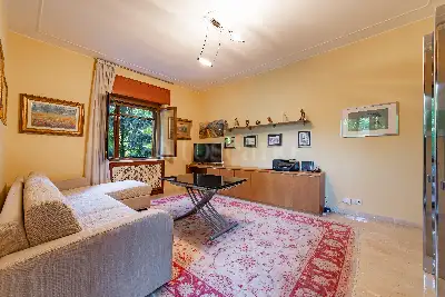 Casa in vendita, Viale Giovanni Suzzani, Milano