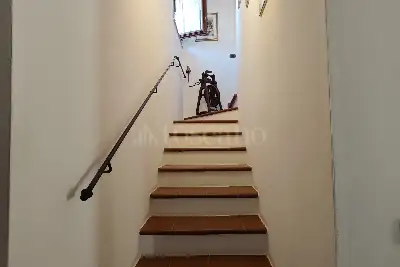 Casale in vendita, Strada di  Barigiano, Sovicille