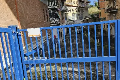 Box in affitto, Vicolo Silvestri, Roma