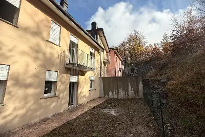 Casa in vendita, Via Provinciale snc, Castiglione dei Pepoli