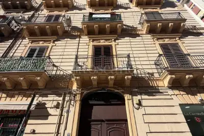 Casa in vendita, Corso Camillo Finocchiaro Aprile, Palermo