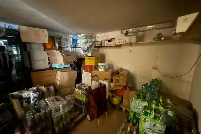 Negozio in vendita, Corso Duca di Genova, Roma